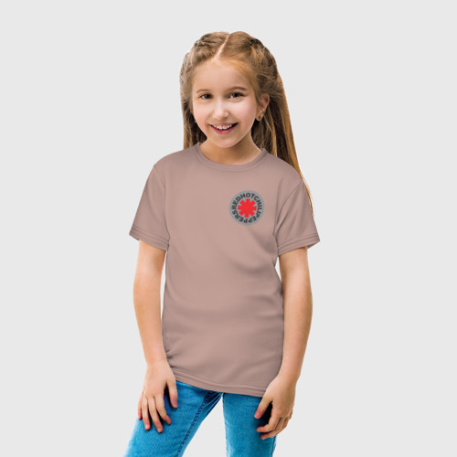 Детская футболка хлопок с принтом Red Hot Chili Peppers эмблема, вид сбоку #3