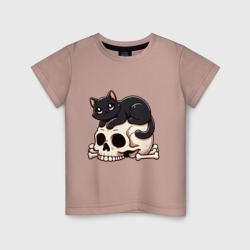 Детская футболка хлопок Черный кот лежит на черепе