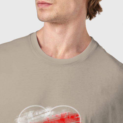 Мужская футболка хлопок Сердце на фоне триколора, цвет миндальный - фото 6