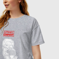 Женская футболка хлопок Oversize Работник с самым важным Lethal company - фото 2