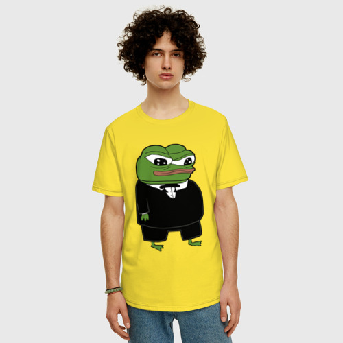 Мужская футболка хлопок Oversize с принтом Пепе в смокинге, фото на моделе #1