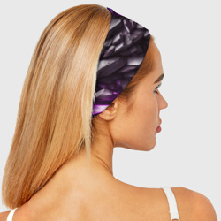 Повязка с принтом Камень и фиолетовый кристалл для женщины, вид на модели спереди №3. Цвет основы: белый