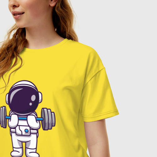 Женская футболка хлопок Oversize с принтом Космонавт со штангой, фото на моделе #1
