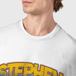 Футболка с принтом Стефен Карри НБА для мужчины, вид на модели спереди №4. Цвет основы: белый