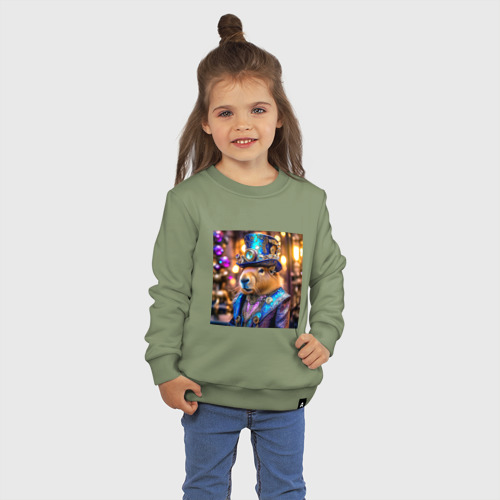 Детский свитшот хлопок с принтом Мем капибара в цилиндре стиль стимпанк, фото на моделе #1