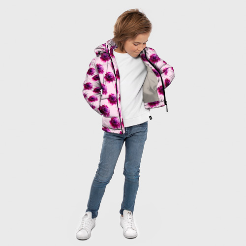 Зимняя куртка для мальчиков 3D с принтом Цветы пионы на розовом фоне, вид сбоку #3