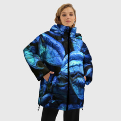 Куртка с принтом Старые сухие листья синие для женщины, вид на модели спереди №2. Цвет основы: черный