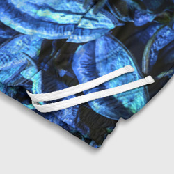 Шорты с принтом Старые сухие листья синие для ребенка, вид на модели спереди №4. Цвет основы: белый