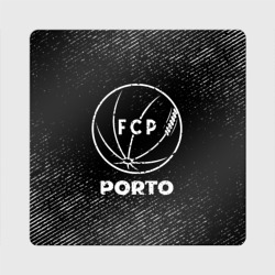 Магнит виниловый Квадрат Porto с потертостями на темном фоне