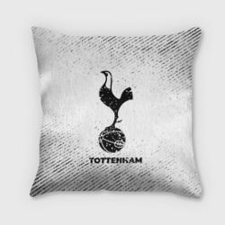 Подушка 3D Tottenham с потертостями на светлом фоне