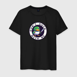 Зеленая утка держит нож – Мужская футболка хлопок с принтом купить со скидкой в -20%