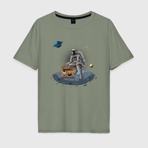 Мужская футболка хлопок Oversize с принтом Космонавт и ретро магнитофон, вид спереди #2