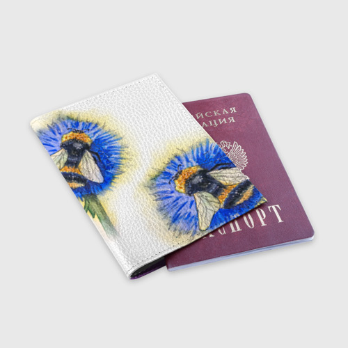 Обложка для паспорта матовая кожа Акварельная Пчёлка на васильке , цвет фиолетовый - фото 3