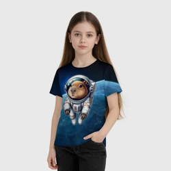 Детская футболка 3D Кроха капибара в космическом скафандре - фото 2