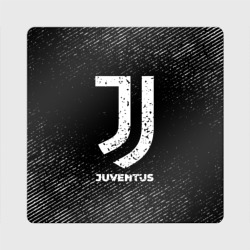 Магнит виниловый Квадрат Juventus с потертостями на темном фоне