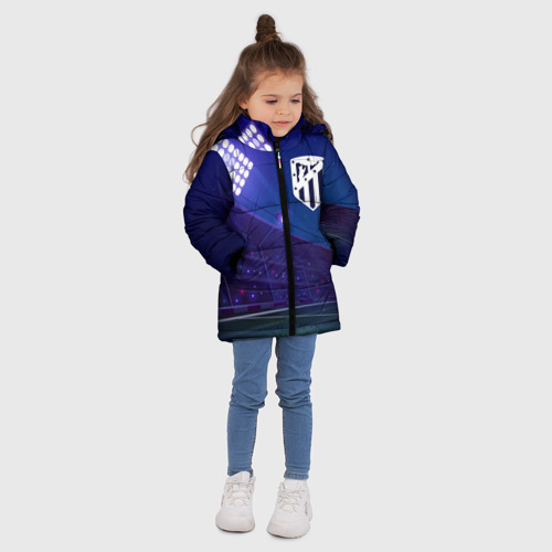 Зимняя куртка для девочек 3D с принтом Atletico Madrid ночное поле, вид сбоку #3