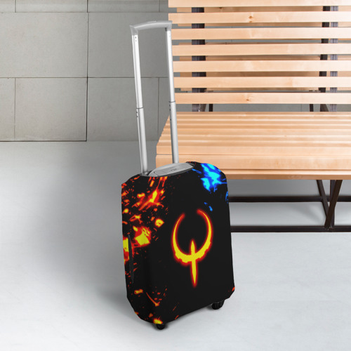 Чехол для чемодана 3D Квейк огненное лого лава, цвет 3D печать - фото 3