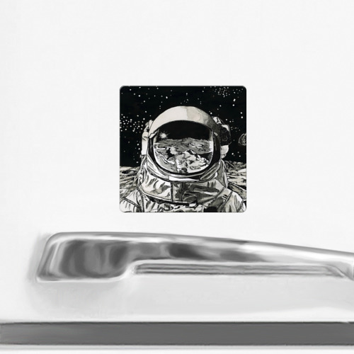 Магнит виниловый Квадрат Космонавт в черно-белом мире - фото 2