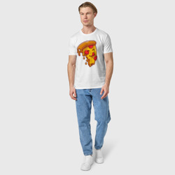 Футболка с принтом Кусочек милой пиццы для мужчины, вид на модели спереди №3. Цвет основы: белый