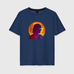 Женская футболка хлопок Oversize Фредди Меркьюри в молодости на фоне луны