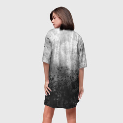 Платье с принтом Абстракция - серые чернильные брызги для женщины, вид на модели сзади №2. Цвет основы: белый