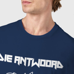 Футболка с принтом Die Antwoord rock panda для мужчины, вид на модели спереди №4. Цвет основы: темно-синий