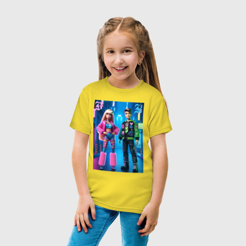 Детская футболка хлопок с принтом Барби и Кен в ночном городе - нейросеть, вид сбоку #3