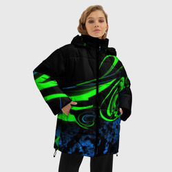 Куртка с принтом Яркая зеленая краска  на темной абстракции для женщины, вид на модели спереди №2. Цвет основы: черный