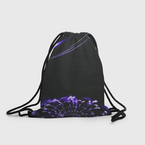 Рюкзак-мешок с принтом Неоновый фиолетовый цветок в темноте, вид спереди №1