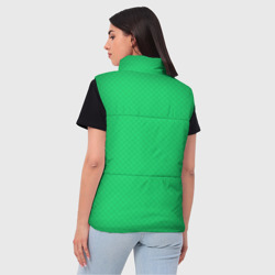 Жилет с принтом Яркий зелёный текстурированный в мелкий квадрат для женщины, вид на модели сзади №2. Цвет основы: черный