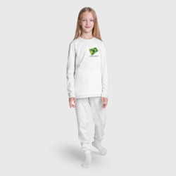 Пижама с принтом I'm Brazilian - motto для ребенка, вид на модели спереди №3. Цвет основы: белый