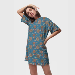 Платье-футболка 3D Цветочный узор в стиле бохо на синем - фото 2