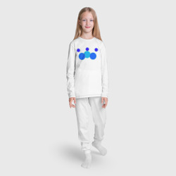 Пижама с принтом Матрешка из шести окружностей для ребенка, вид на модели спереди №3. Цвет основы: белый