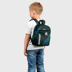 Рюкзак с принтом Skoda sport glitch blue для ребенка, вид на модели спереди №2. Цвет основы: белый