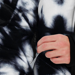 Куртка с принтом Серый тай дай для мужчины, вид на модели спереди №3. Цвет основы: черный