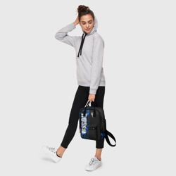 Рюкзак с принтом Россия - синяя абстракция для женщины, вид на модели спереди №4. Цвет основы: белый