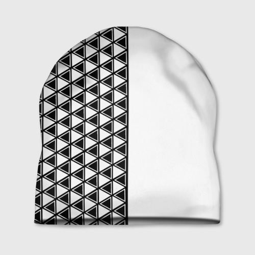 Шапка с принтом Чёрные треугольники на белом фоне, вид спереди №1