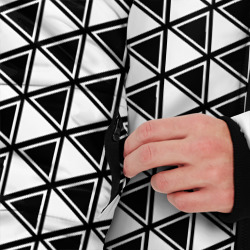 Куртка с принтом Чёрные треугольники на белом фоне для мужчины, вид на модели спереди №3. Цвет основы: черный