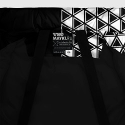 Куртка с принтом Белые треугольники на чёрном фоне для мужчины, вид на модели спереди №4. Цвет основы: черный