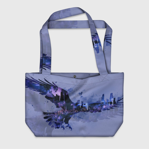 Пляжная сумка с принтом Летящий орел и город в сумерках, вид спереди №1