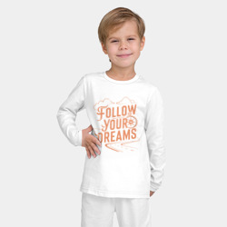 Пижама с принтом Следуй за своей мечтой для ребенка, вид на модели спереди №2. Цвет основы: белый
