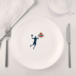 Набор: тарелка кружка с принтом Игрок в баскетбол basketball для любого человека, вид спереди №4. Цвет основы: белый