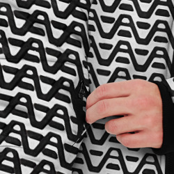 Куртка с принтом Чёрно-белые волнистые линии для мужчины, вид на модели спереди №3. Цвет основы: черный