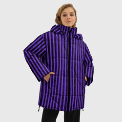 Куртка с принтом Полосатый яркий фиолетовый для женщины, вид на модели спереди №2. Цвет основы: черный