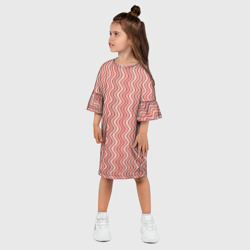 Платье с принтом Волнистые линии персиковый для ребенка, вид на модели спереди №2. Цвет основы: белый