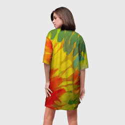 Платье с принтом абстракция цветение акрил для женщины, вид на модели сзади №2. Цвет основы: белый