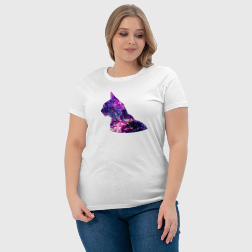 Женская футболка хлопок с принтом Фиолетовый кот и город эффект двойной экспозиции, фото #4
