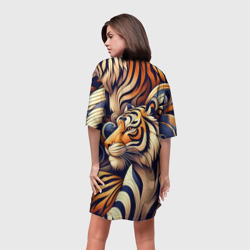 Платье с принтом Бенгальский тигр - паттерн для женщины, вид на модели сзади №2. Цвет основы: белый