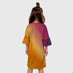 Платье с принтом Абстракция солнечный луч для ребенка, вид на модели сзади №2. Цвет основы: белый