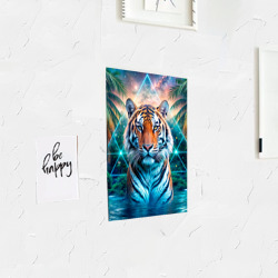 Постер с принтом Величественный тигр среди тропических пальм для любого человека, вид спереди №3. Цвет основы: белый